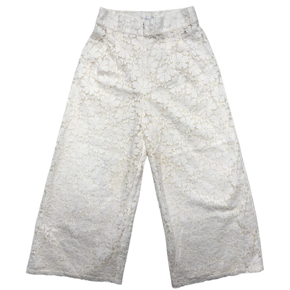 CHANEL Runway Lace Wide Leg Culotte Pants Ivory Silk Lined FR 34 Authenticated